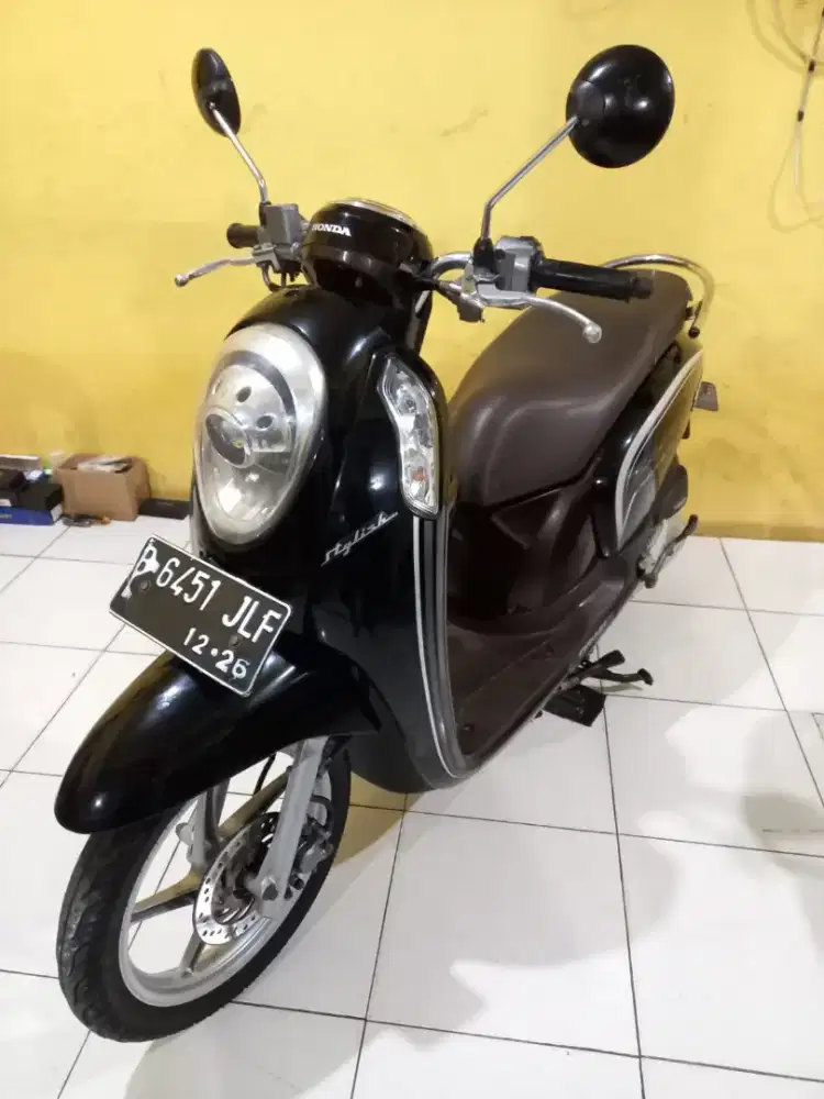 Honda scoopy 2015 esp