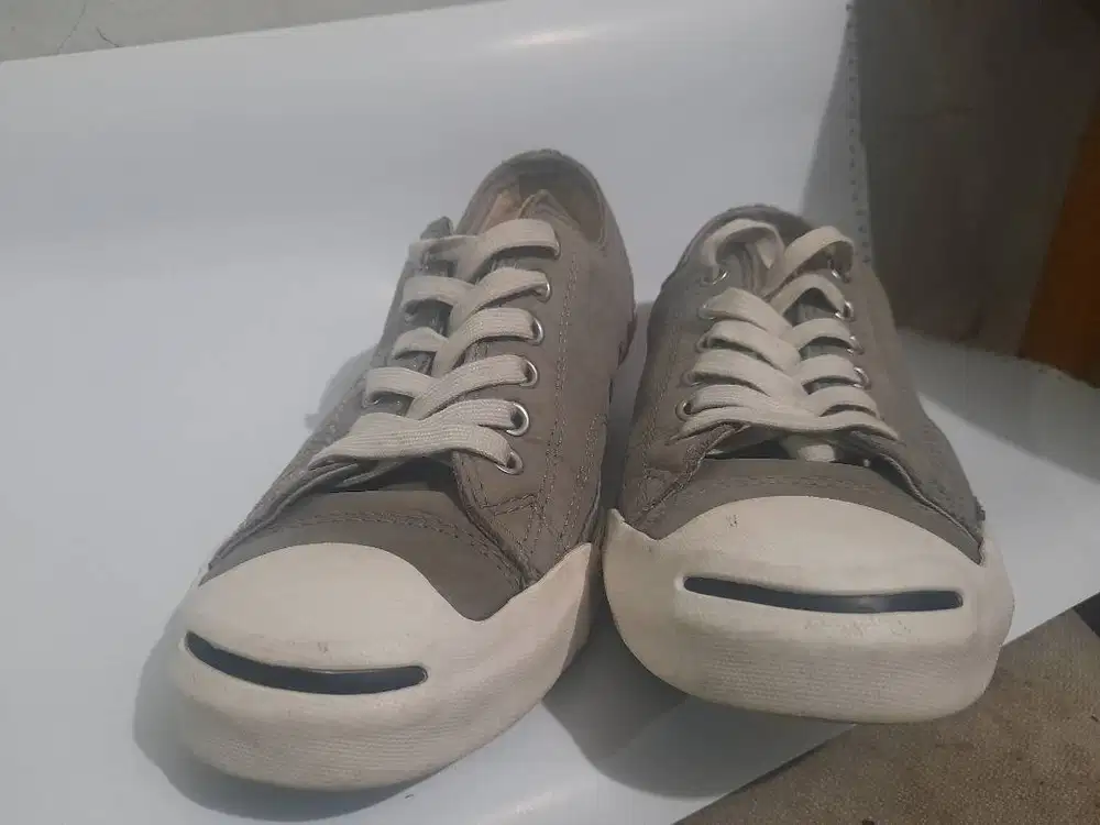 Sepatu converse jack purcell abu