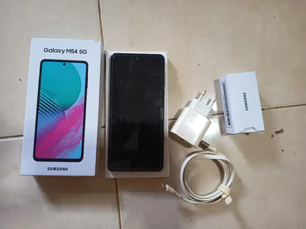 Samsung M54 5G   8/256gb