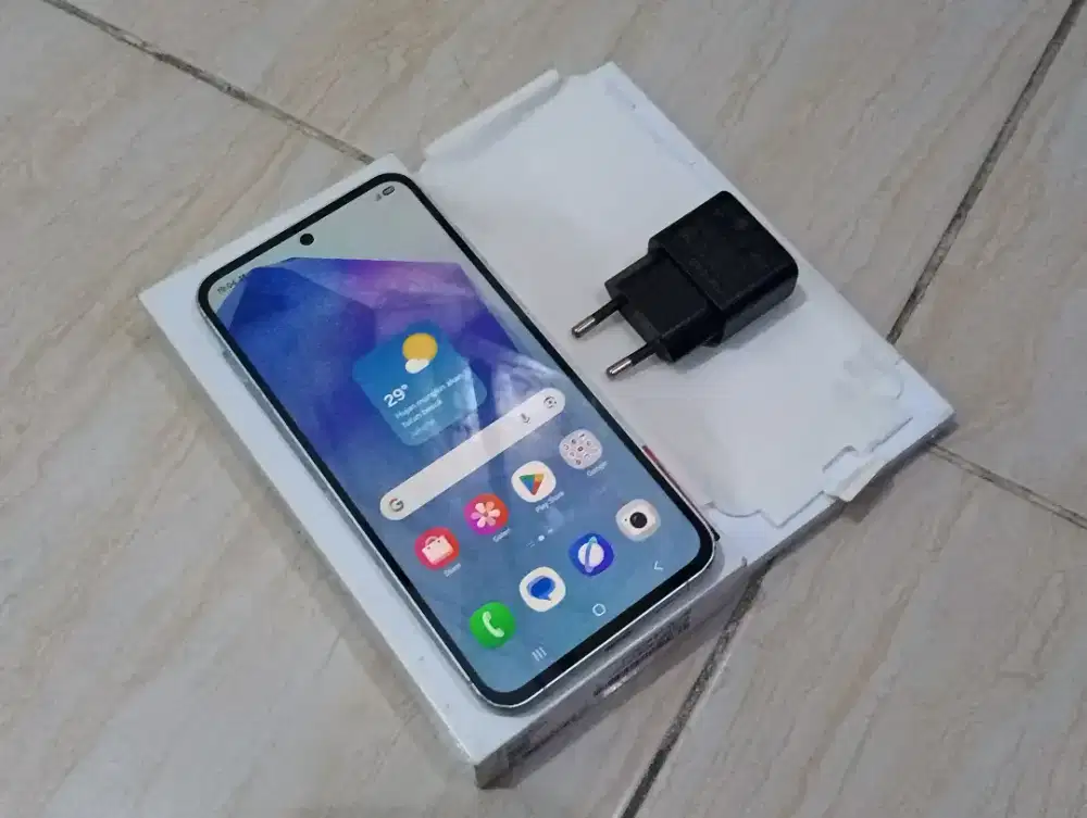 Samsung Galaxy A55 5G RAM 8Gb Internal 256Gb