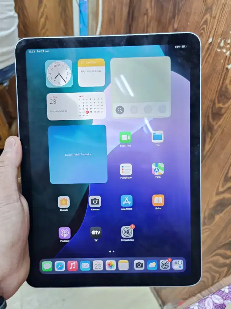 Second Ipad air 11inch M2 128g batangan minus lcd bercak murah !!