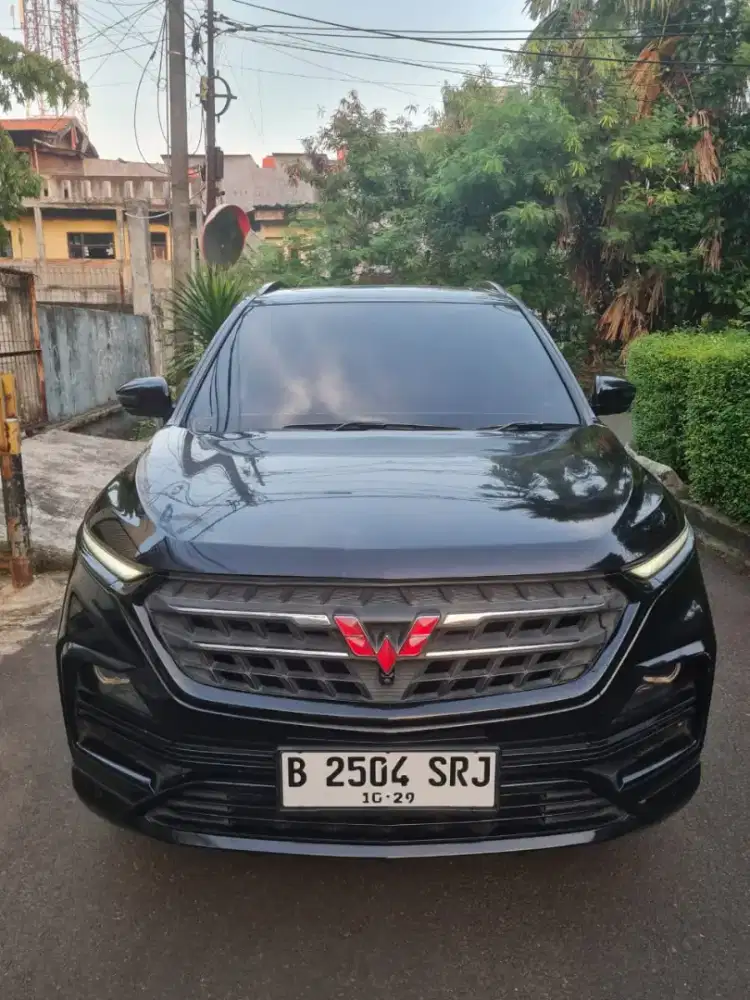WULING ALMAZ EXCLUSIVE 5 SEATER SUNROOF