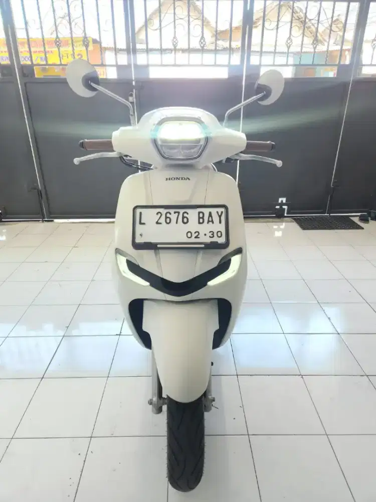 Honda new stylo 160 ABS km5rb iss remot putih mulus spt baru sby