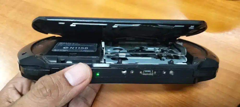 PSP Street Mesin Nyala minus LCD mati
