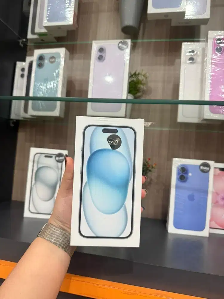 Ip 15 128 blue new