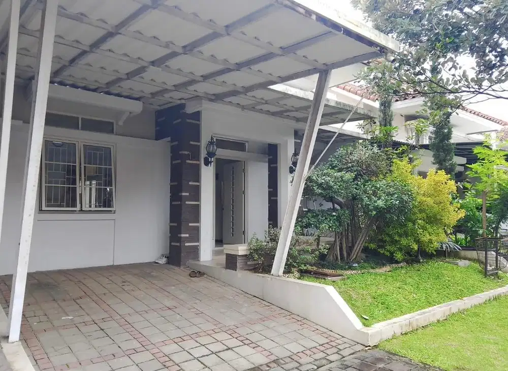 Sewa Rumah Kota Baru Parahyangan Tatar Jingganagara no 15
