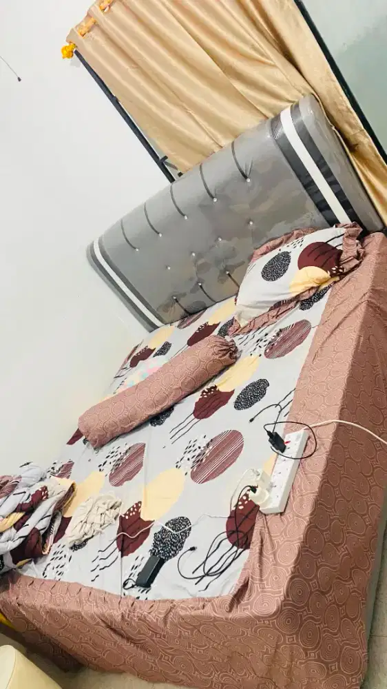 Kasur + divan bekas baru