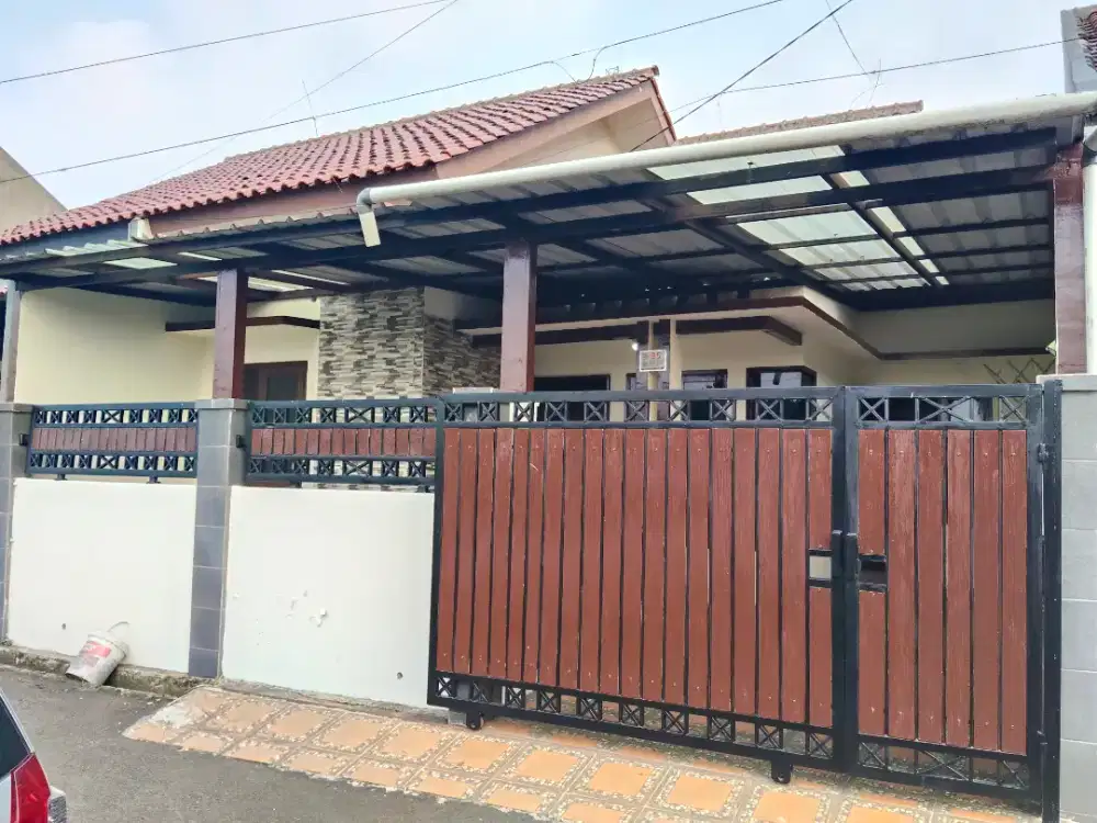 Disewakan Rumah Strategis Pondok Cabe 2 KT Carport AC Dekat Tol & RS