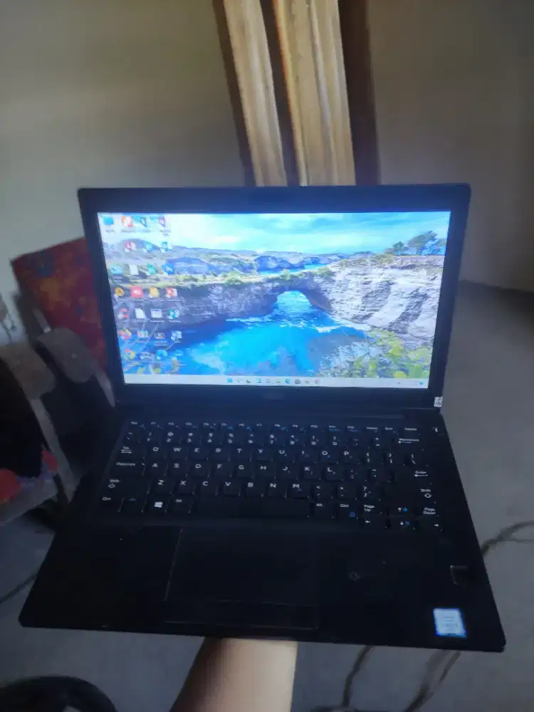 jual laptop ram 8 ssd 256 intel i5 merk dell