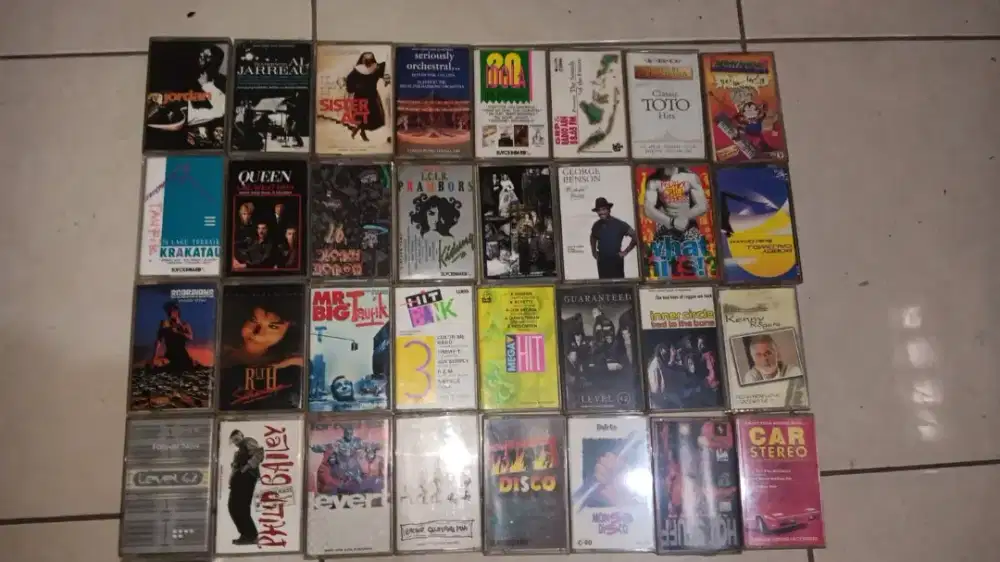 Dijual Koleksi Tape Musik Tahun 80an & 90an