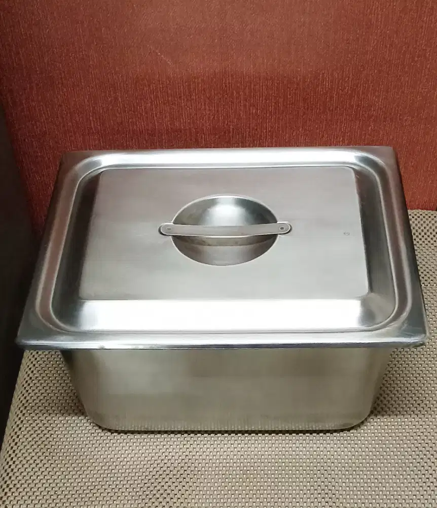 Tempat sayuran bahan stainless 9.2L Koinu Japan 1/2 berikut tutup atas