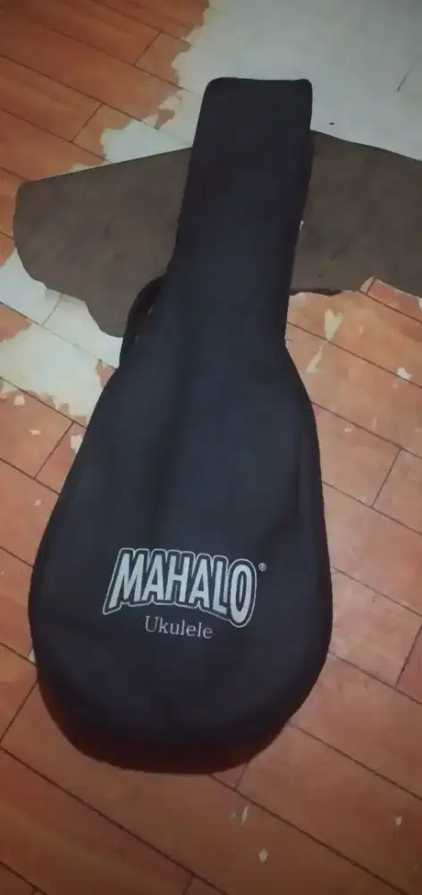 Mahallo ukulele ori
