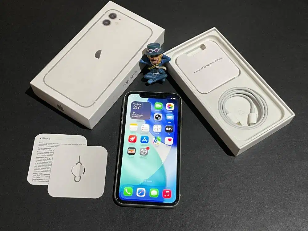 iPhone 11 64gb White Bea Cukai Sinyal Permanen