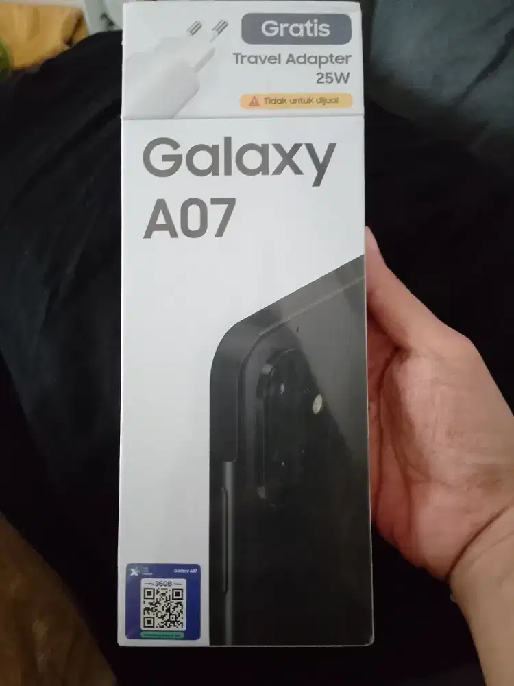 Samsung galaxy AO7 original free charger