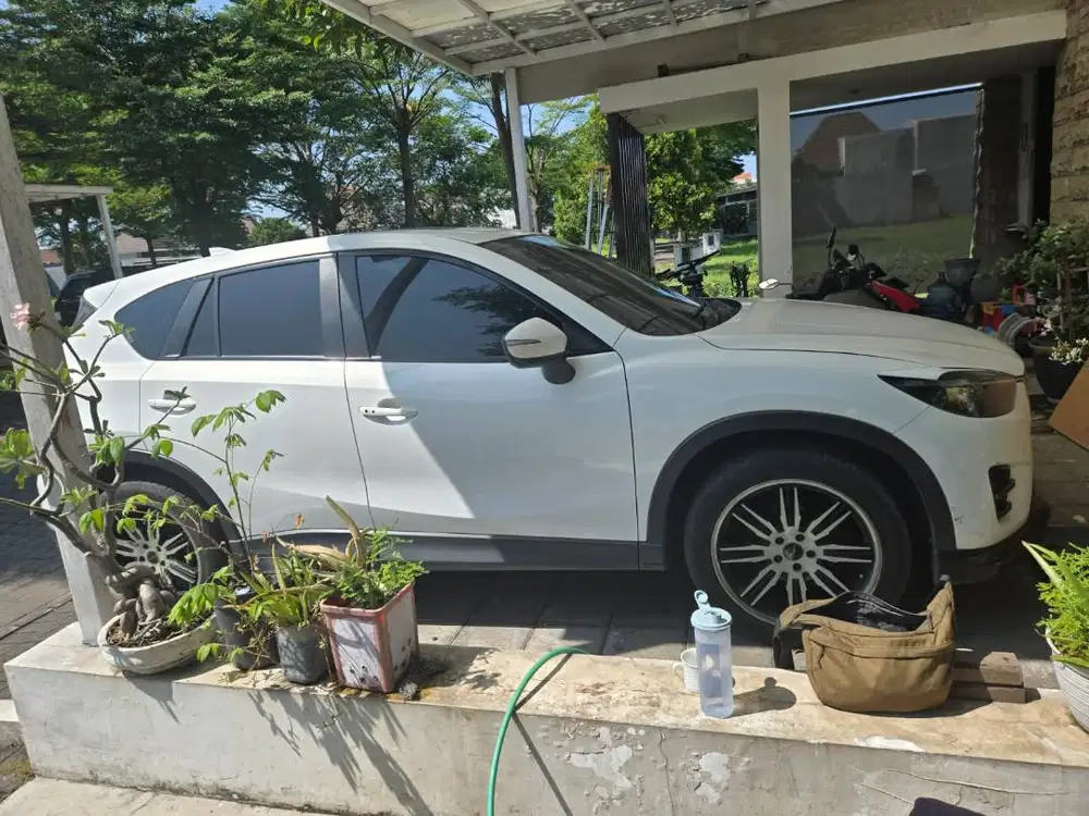 Mazda CX-5 putih 2015 terawat Istimewa