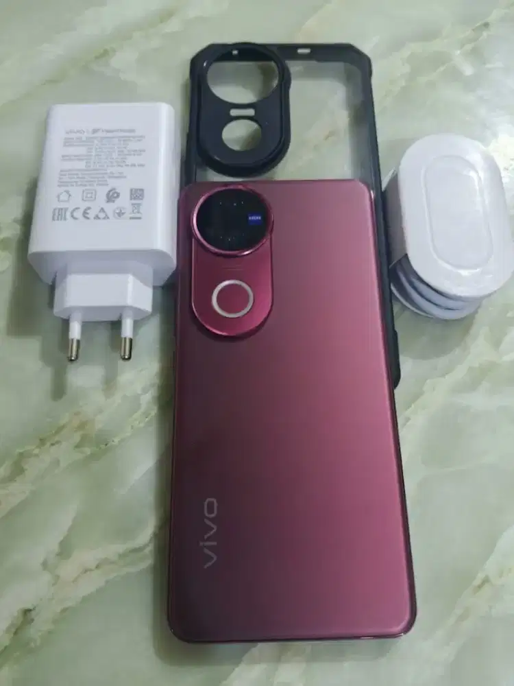 vivo v50 5G (12/256)hp casan ori aj jual/tt