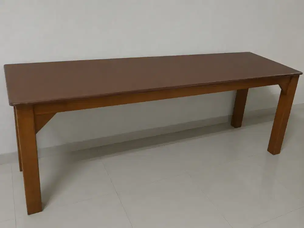 MEJA DAN KURSI PANJANG