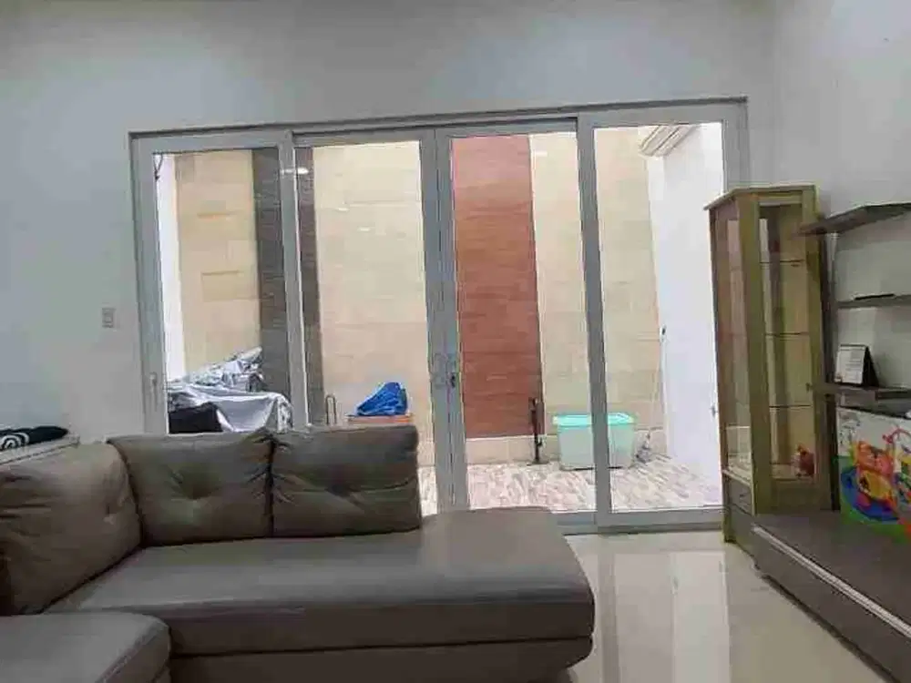 rumah bagus villa lebar 8 perabotan siap huni medan