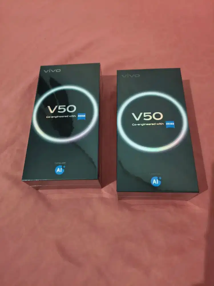 Handphone Vivo V50 5G Hitam dan Ungu New Segel (Nego Ok)