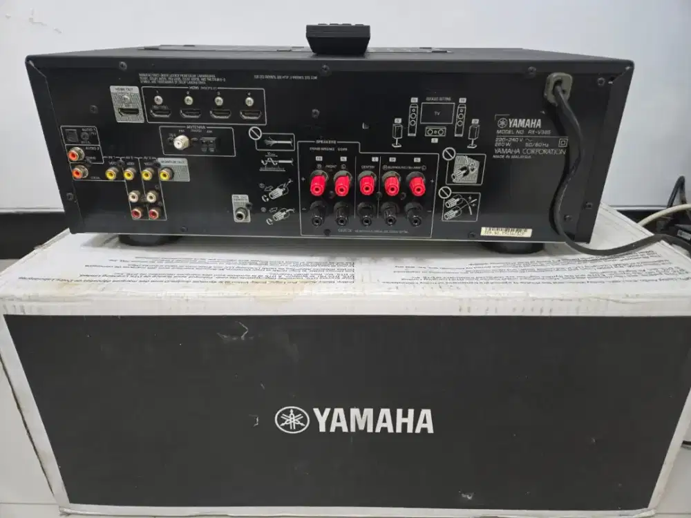 Yamaha RXV 385 Reciever Home Theatre