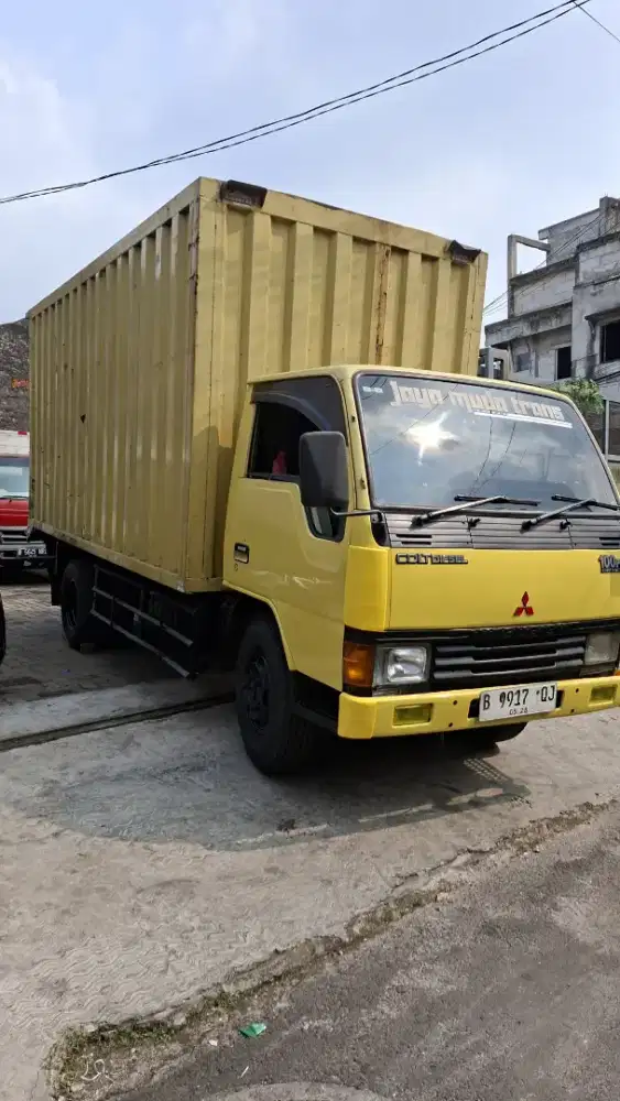 Mitsubishi colt diesel 100Ps Cdd 6roda box besi