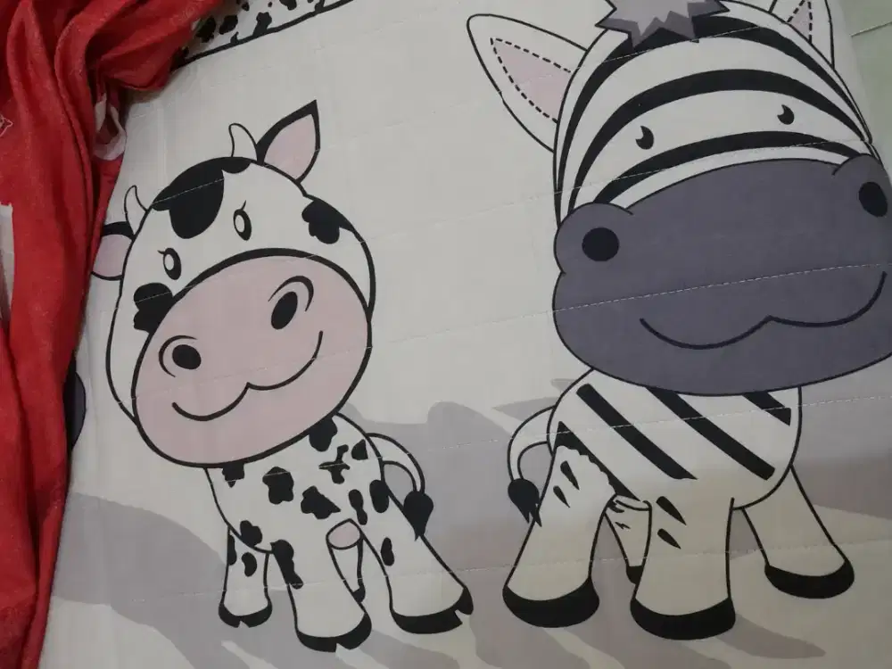 SPRING BED + BED BORONG MOTIF SAPI