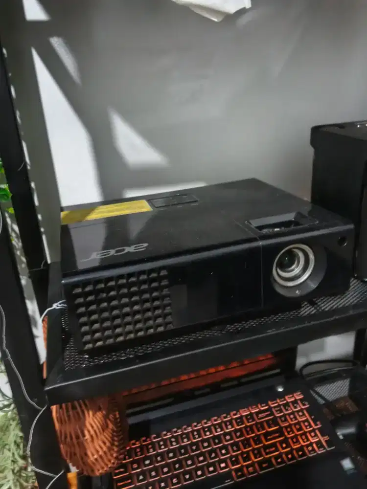 Jual proyektor acer murah aja