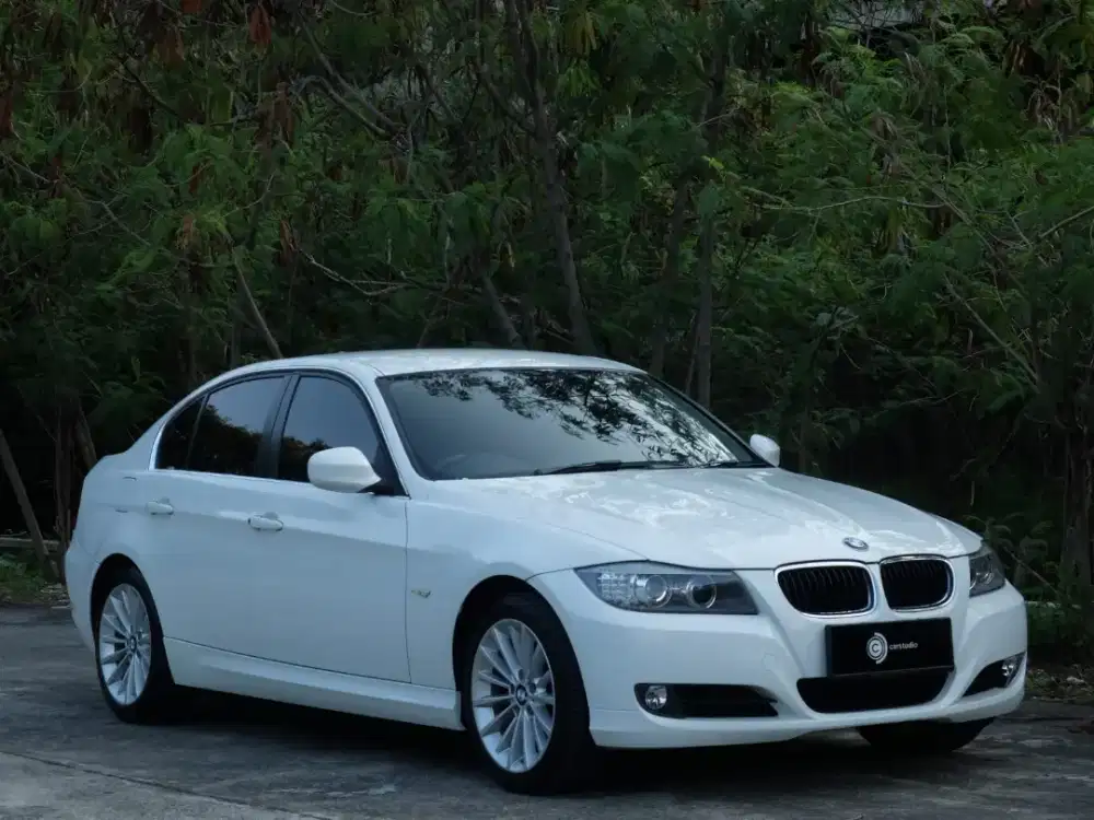 [ANTIK KM 32RB]BMW 320i LCi Executive E90 2011 BMW 320i E90 BMW 320i