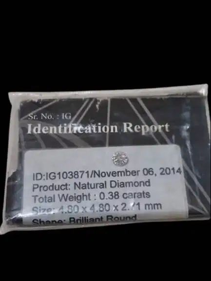 White Diamond asli 0.38Kt ukuran besar bersertifikat