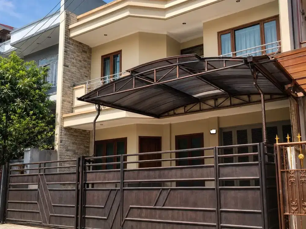Rumah Bagus Sunter Agung Permai Uku 10X18 Strategis 2,5 LT Lokasi Strategis Harga Menarik