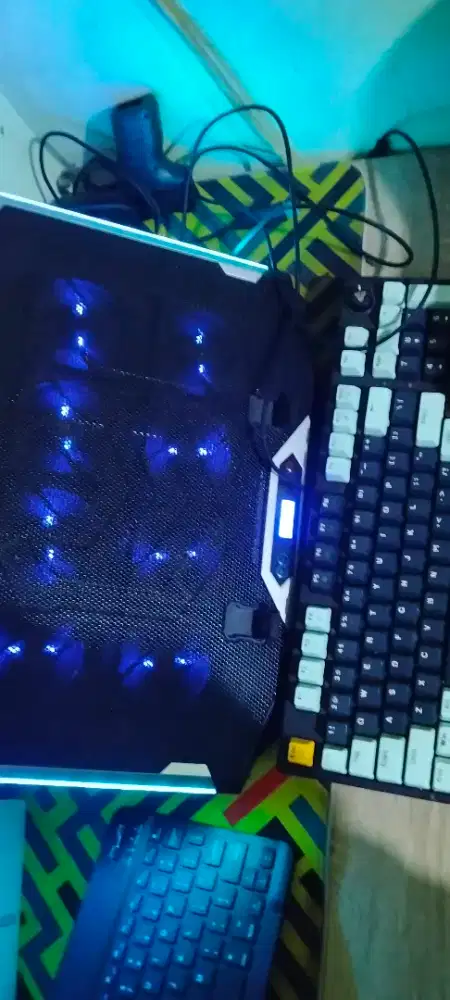 Fan cooler + keyboard