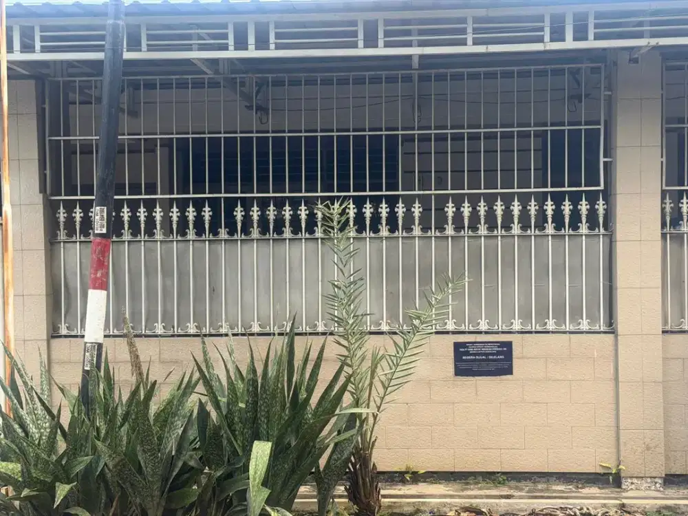 Dijual vi lelang rumah raya darmo indah lokasi strategis dan komersial area