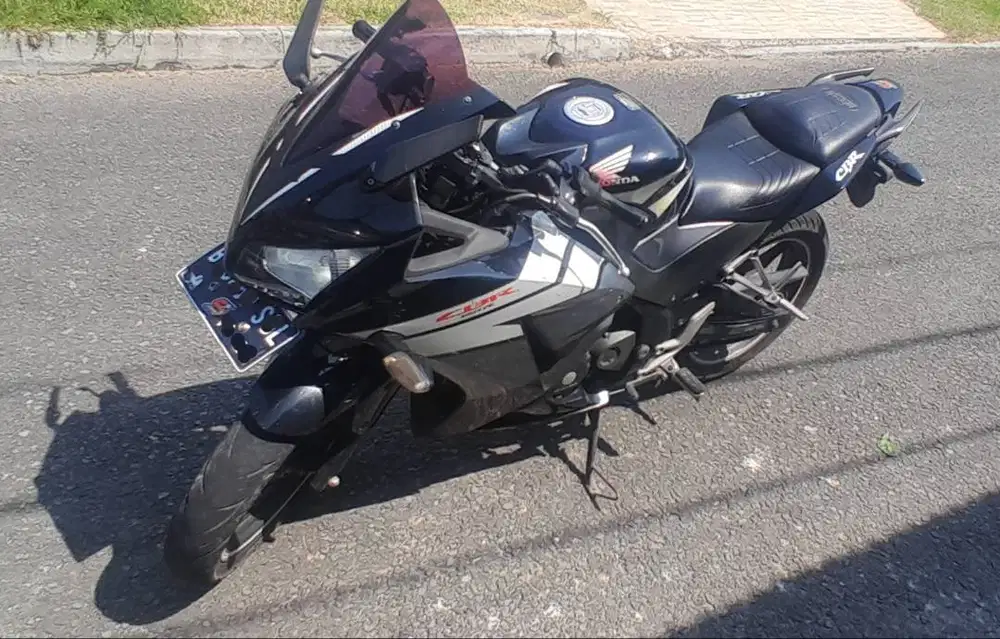 HONDA CBR 150CC TAHUN 2015
