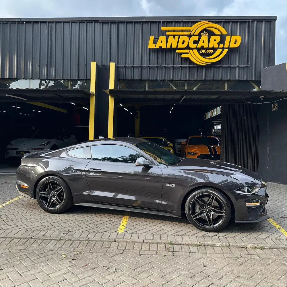 Ford Mustang 2022 Bensin