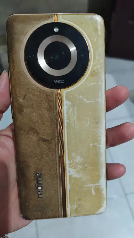 Realme 11pro 5g , ram 8/256