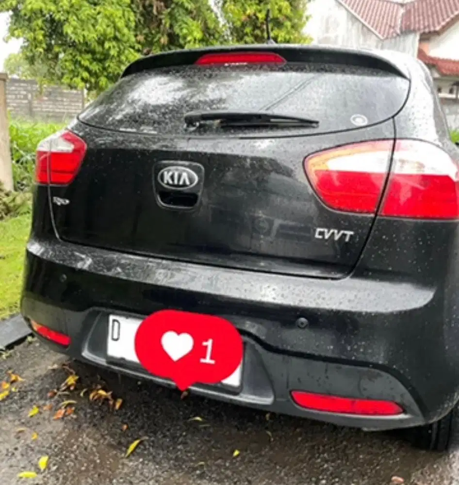 Jual mobil kia rio low km