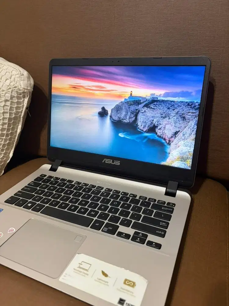 Laptop asus intel inside
