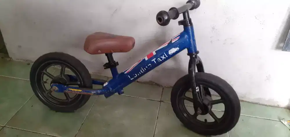 sepeda balance bike keseimbangan
