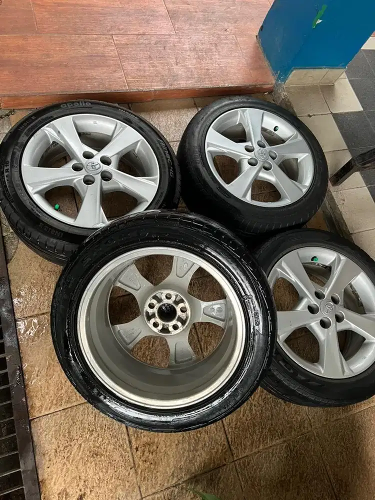Velg Enkei R16 Altis 2013
