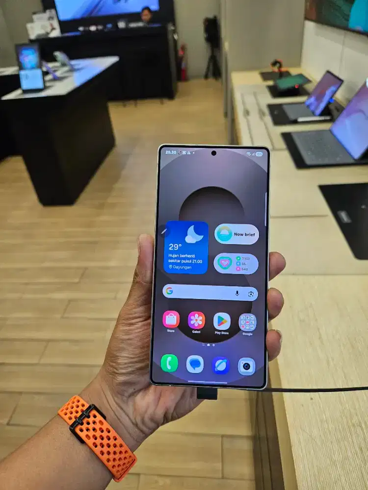 SAMSUNG GALAXY S25 ULTRA 256GB RESMI SEIN SEGEL DISKON HINGGA 4 JUTA