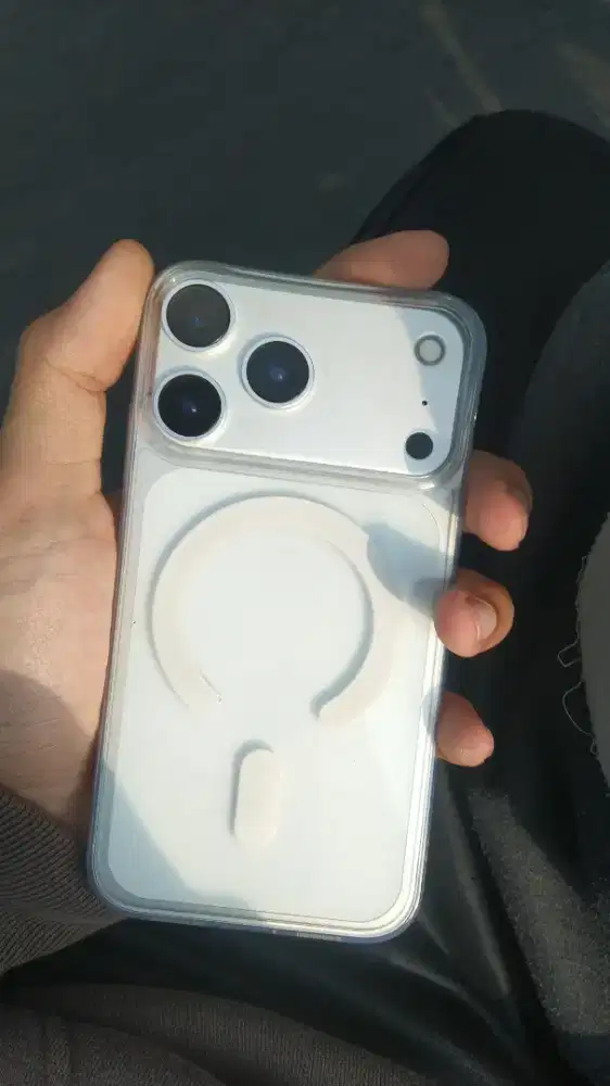 iPhone 11 Beacukai