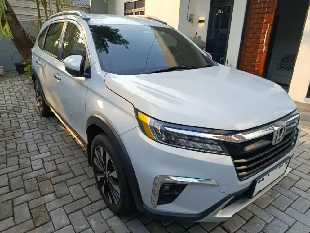 Honda BR-V Tahun 2023 Low KM & Kondisi Istimewa