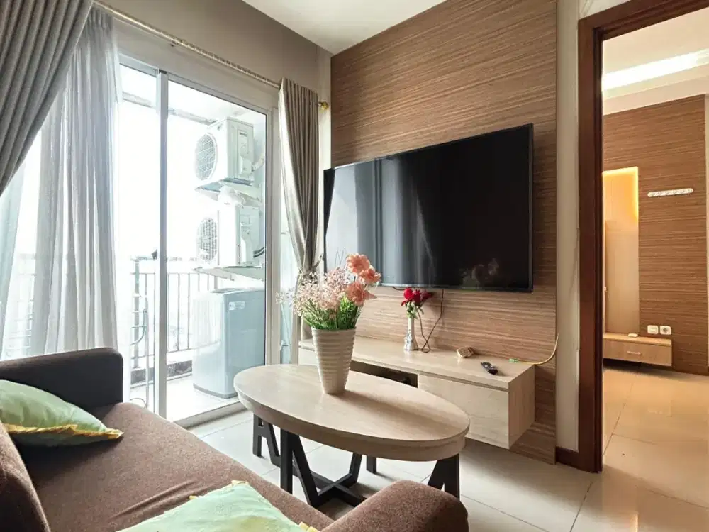 Condominium Green Bay Pluit 1 BR Fully Furnished TV Rasa Bioskop!