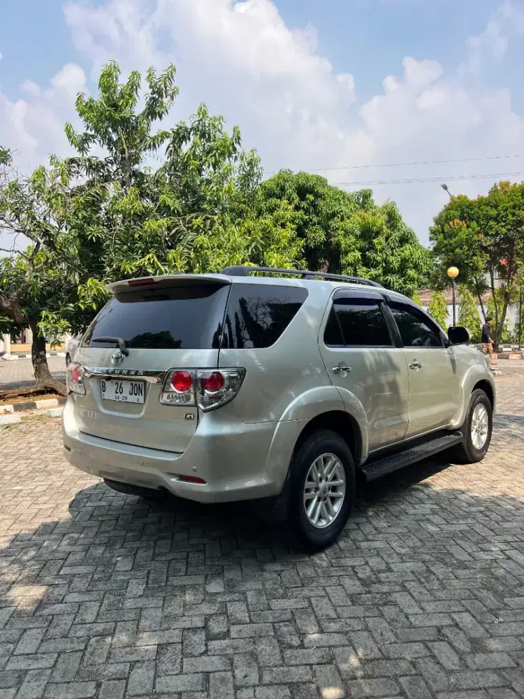 FORTUNER 2.5 G AT DISEL 2012 KOLEKSI