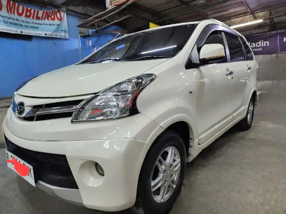 Dp 4 jt Xenia R a/t Arttivo 2013 ang 2,982