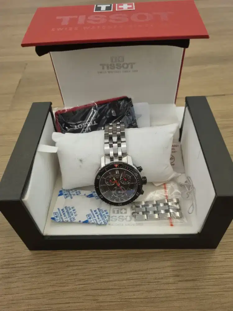 Jam Tangan Tissot PRS 200