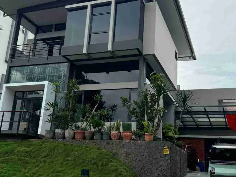 Dijual rumah Di Dago pakar Dago Resort Mewah Siap Huni Dengan Furnished