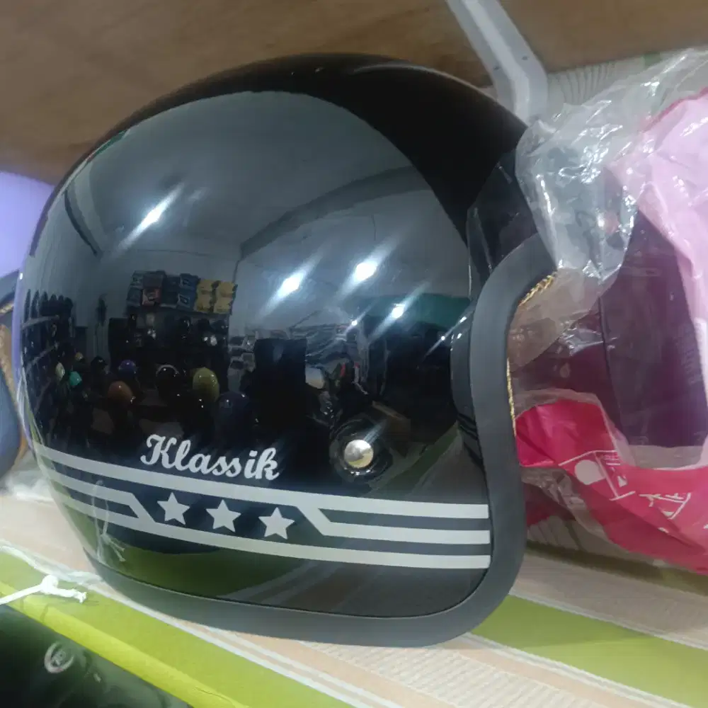 Helm Bogo sudah SNI