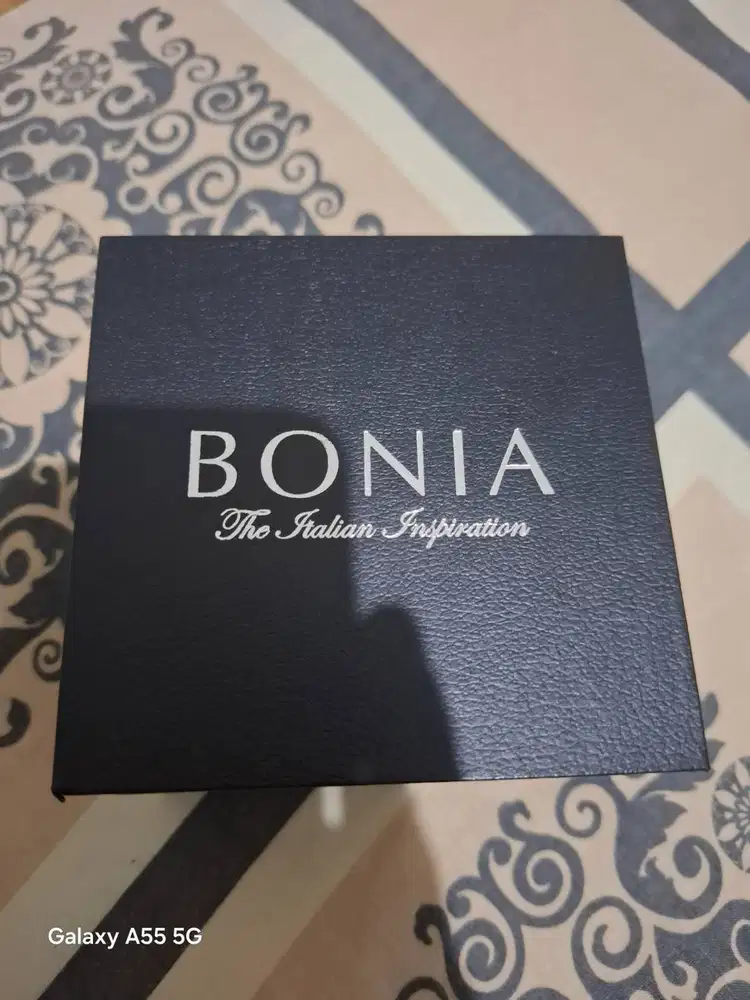 Jual cepat jam tangan Bonia