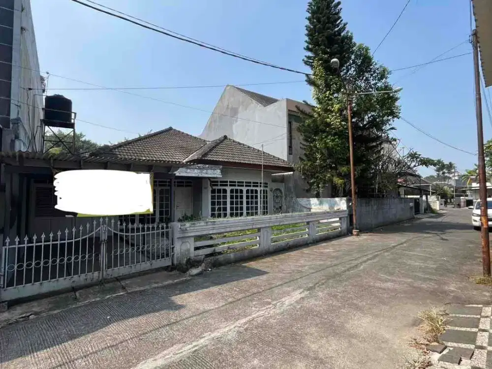 dijual rumah di jaln dakota bandung
